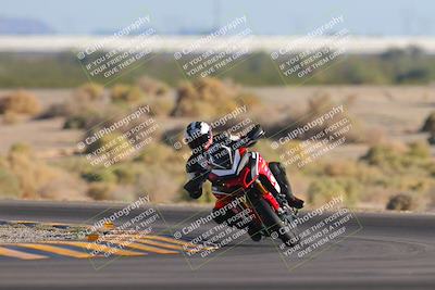 media/Nov-06-2023-Moto Forza (Mon) [[ce023d0744]]/3-Intermediate Group/Session 5 (Turn 4)/